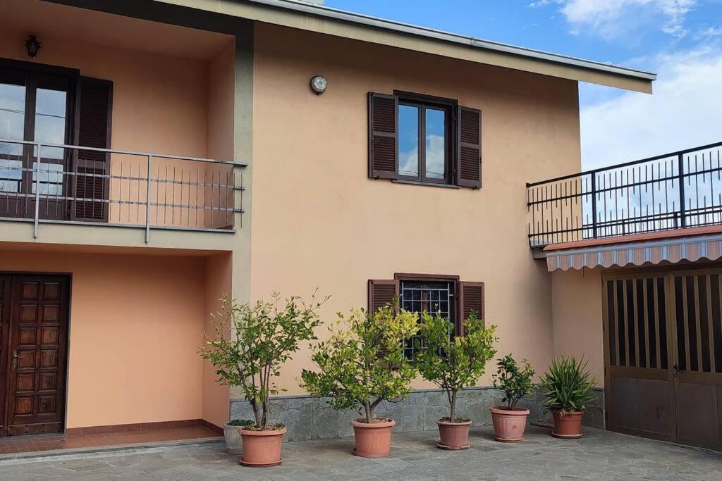 Il Canto Del Gallo Casa Vacanze Ristorante Pizzeria Cassinasco Exterior foto